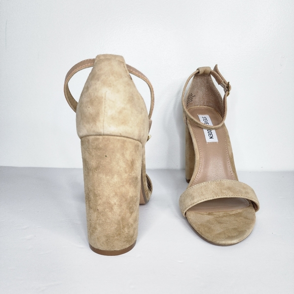 STEVE MADDEN Carrson Tan Suede Heels. - Picture 9 of 13